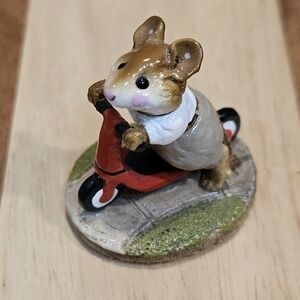Wee Forest Folk M-152 scooter Mouse Retired Signed WP, No WFF Box 1987 Tan Pants